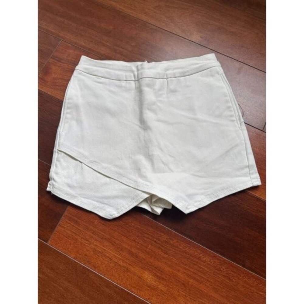 American Threads White Mini Skort Medium 97% Cotton